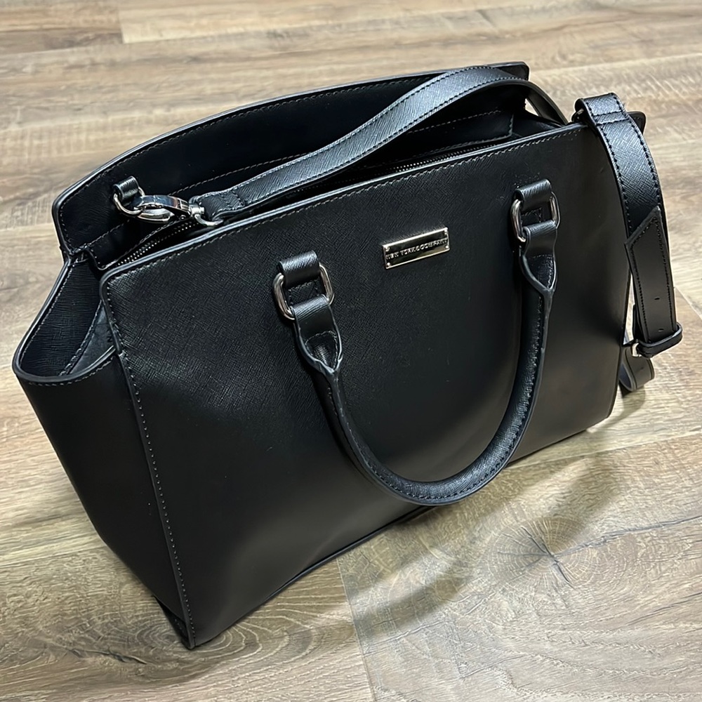 New York & Company purse